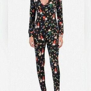 NWT! Gnome Christmas PJ's with headband, Size Small